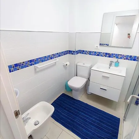 Valdes Center Los Cristianos * 로스크리스티아노스