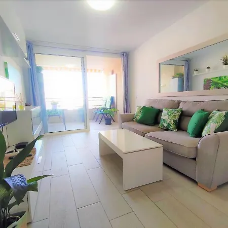 Valdes Center Los Cristianos Los Cristianos